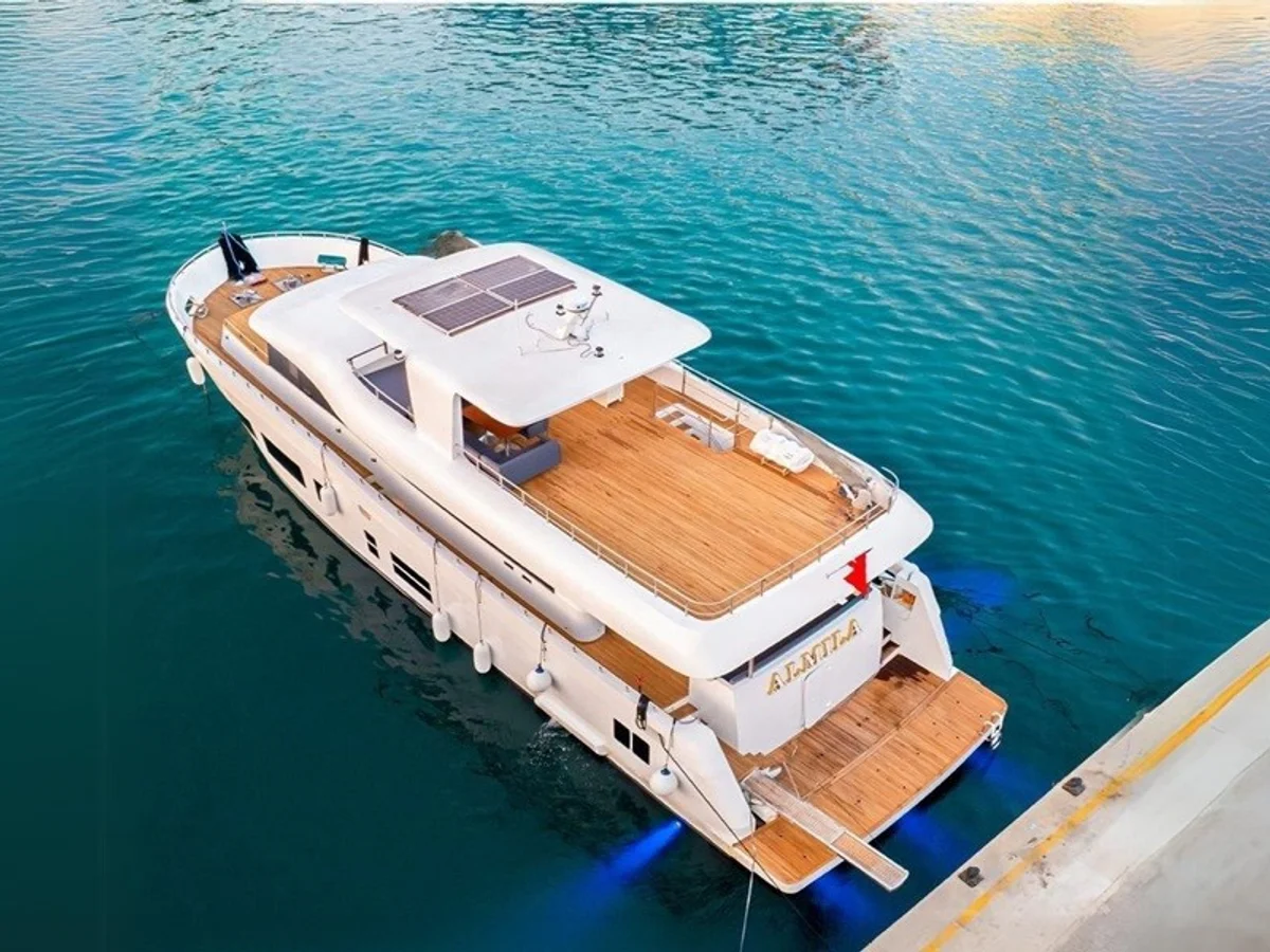 Trawler Almila