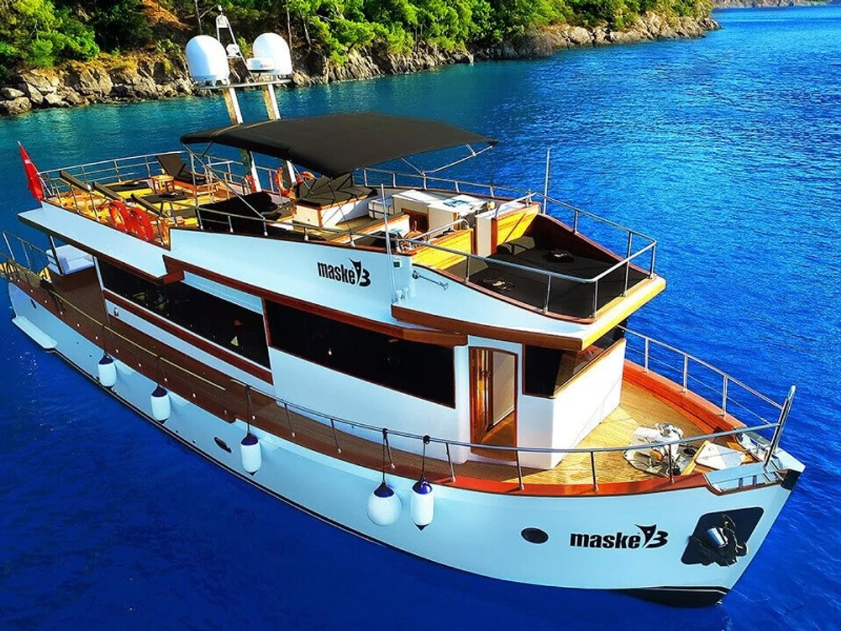 Trawler Maske 3